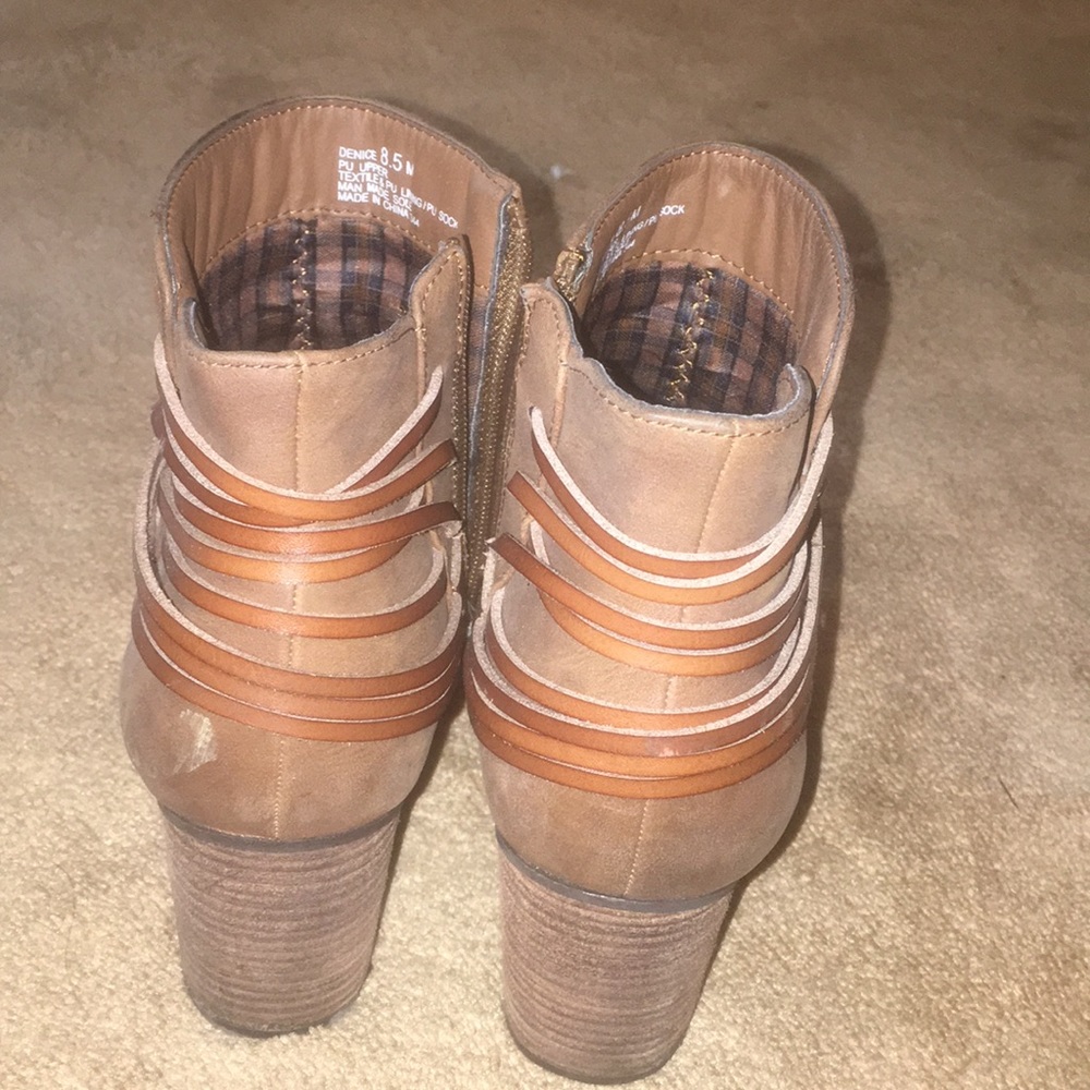Booties - Picture 4 of 7